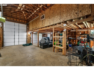 Stunning Country Home in Yacolt, WA For Sale! - image 43