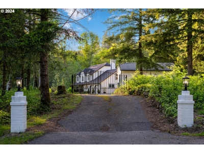 Stunning Country Home in Yacolt, WA For Sale! - image 3