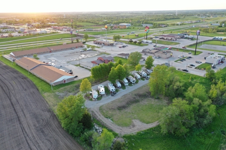 Campground For Sale in Bethany Missouri - image 1