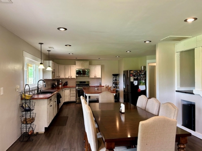 Large country home with land for sale in Squires Mo - image 6