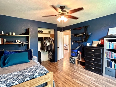 Large country home with land for sale in Squires Mo - image 16