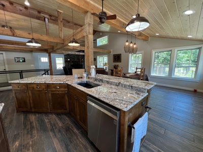 Cedar Lake Luxury Cabin Surrounded by National Forest - image 10