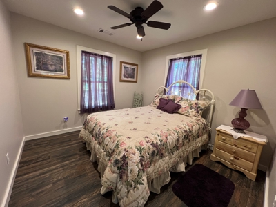Cedar Lake Luxury Cabin Surrounded by National Forest - image 21
