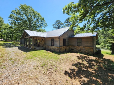Cedar Lake Luxury Cabin Surrounded by National Forest - image 4