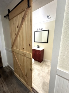 Move in Ready Home in Licking, Missouri with 4 Bedrooms - image 22