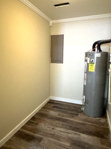 Move in Ready Home in Licking, Missouri with 4 Bedrooms - image 23