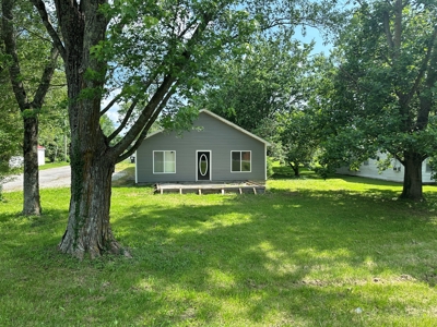 Move in Ready Home in Licking, Missouri with 4 Bedrooms - image 1