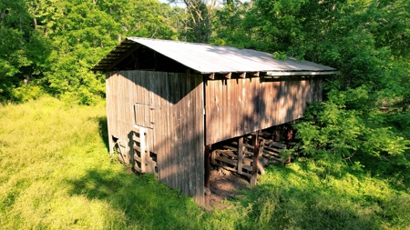 Charming Rural Retreat with Modern Amenities in McKenney, VA - image 4