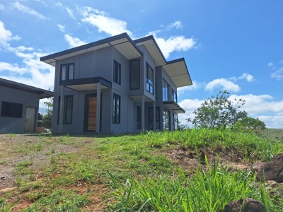 House with spectacular views in Santa Cruz, Penonomé - image 4