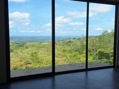 House with spectacular views in Santa Cruz, Penonomé - image 5