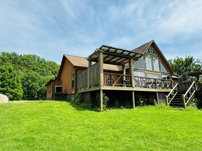 Riverfront Home For Sale In Cushman, Ar - image 27