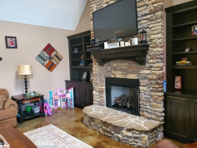 4 Bed 2.5 Bath Country Home On 19.75 Ac In Sawyer Ok For Sal - image 44