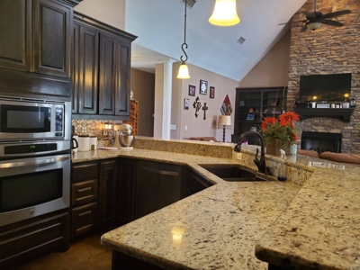 4 Bed 2.5 Bath Country Home On 19.75 Ac In Sawyer Ok For Sal - image 4