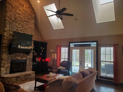 4 Bed 2.5 Bath Country Home On 19.75 Ac In Sawyer Ok For Sal - image 14