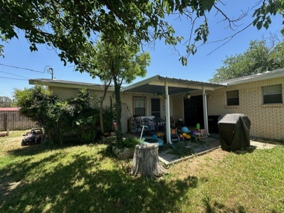 4 Bedrooms House for Sale Ft Stockton, Tx 1500 N Colpitts - image 6