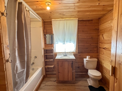 Toddy Pond Log Cabin Retreat - image 25