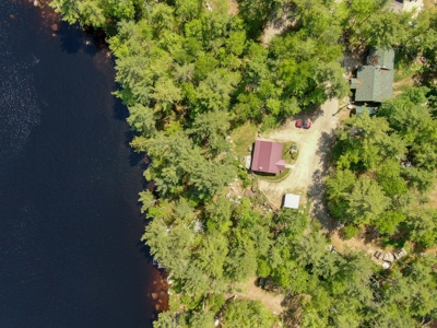 Toddy Pond Log Cabin Retreat - image 3