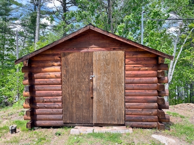 Toddy Pond Log Cabin Retreat - image 11