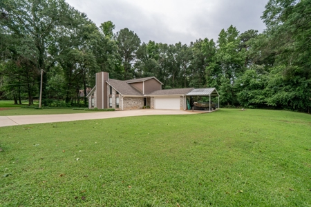 Country Home for Sale in Hallsville ISD - image 22