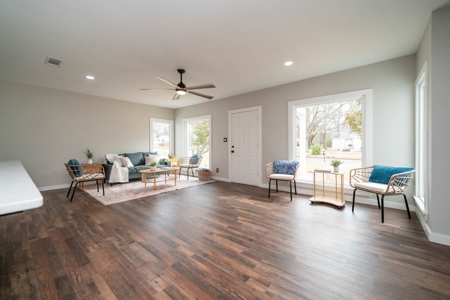 Historic Neighborhood Home with Updates in Longview, TX - image 7