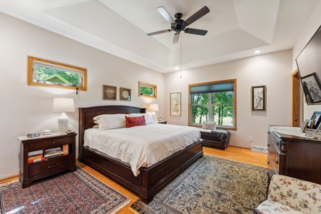 Open-Concept Ranch Home Christmas Mountain Golf Estates - image 25