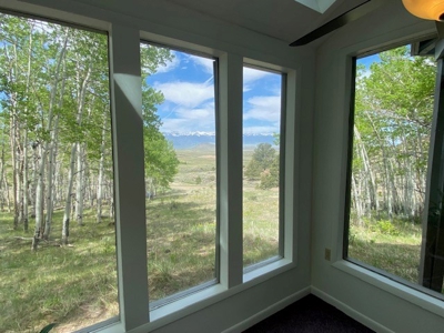 Contemporary Chalet for Sale in Silver Cliff Colorado - image 31