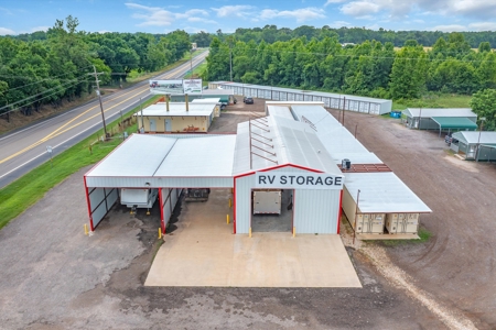 5 Homes + 60 Storage Units + Barndominium - Winnsboro, Texas - image 6