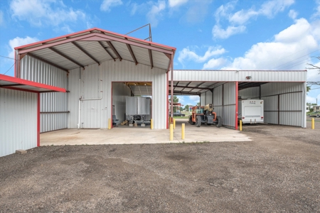 5 Homes + 60 Storage Units + Barndominium - Winnsboro, Texas - image 15
