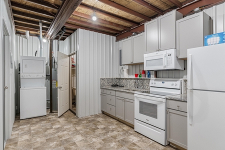 5 Homes + 60 Storage Units + Barndominium - Winnsboro, Texas - image 29