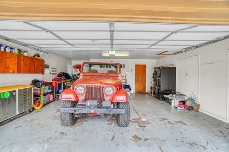 Home For Sale In Elk City, Oklahoma - image 36