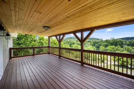 Large Remodeled 5 Bed 3.5 Bath Home - Hustonville, Ky - image 31