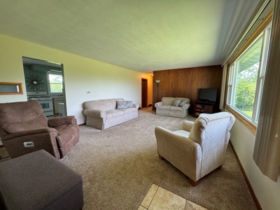 Experience Premier Hunting & Living in Wapello County, Iowa - image 42