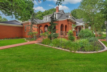 For Sale: Historic Elegance on Broadway in Elk City, OK - image 1