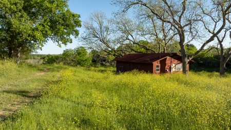 Lockhart Texas Ranch for Sale Between Austin & San Antonio - image 23
