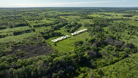 Lockhart Texas Ranch for Sale Between Austin & San Antonio - image 2