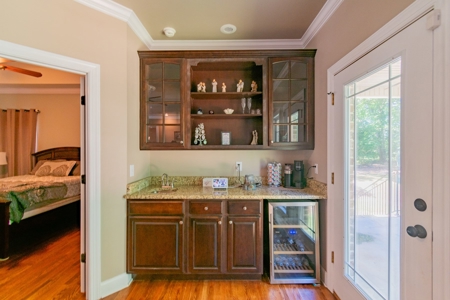 Contemporary, 3 Bedrooms, Basement, Garage, Chesterfield, SC - image 6