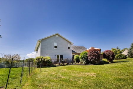 Country Home for Sale Near the Town of Floyd VA! - image 7