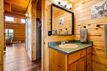 Rustic Log Home For Sale in Dolores, CO! - image 25