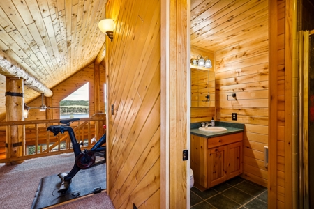 Rustic Log Home For Sale in Dolores, CO! - image 34