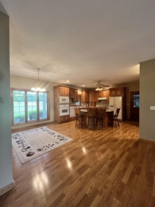 Ranch Country Home On 20 Acres - image 8