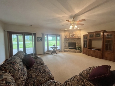 Ranch Country Home On 20 Acres - image 31
