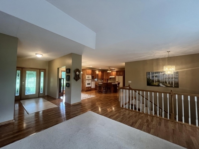 Ranch Country Home On 20 Acres - image 6