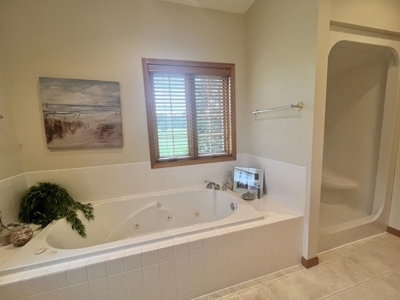 Ranch Country Home On 20 Acres - image 23