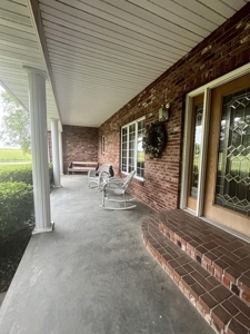 Ranch Country Home On 20 Acres - image 4