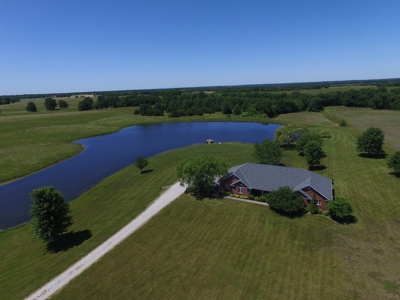 Ranch Country Home On 20 Acres - image 45