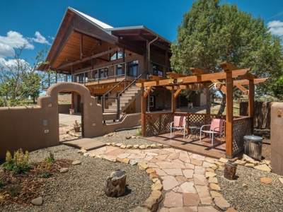 Stunning Home on 30 Acres For Sale in Dolores, CO! - image 10