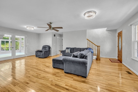 Country Home for Sale in Maury County, Tennessee - image 13