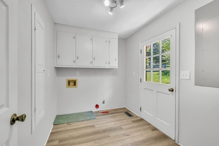 Country Home for Sale in Maury County, Tennessee - image 33