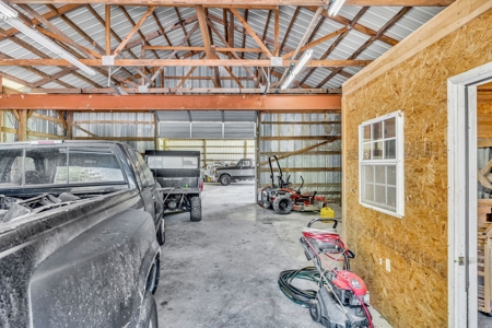 Country Home for Sale in Maury County, Tennessee - image 50