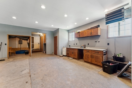 Country Living on this Marquette County WI 3 Bedroom 2 Bath - image 41